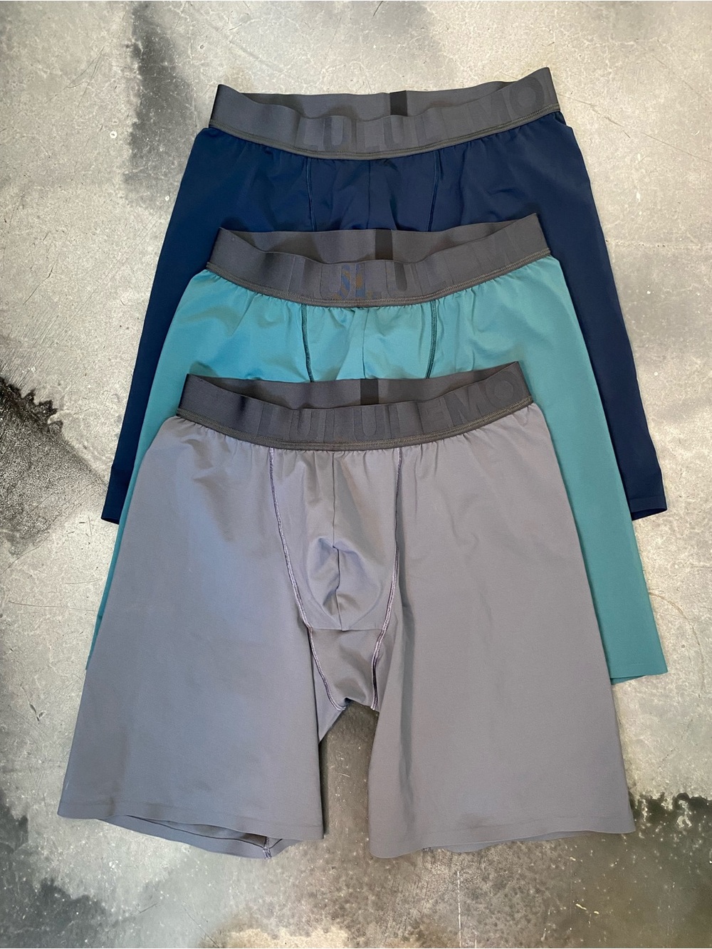 lululemon athletica Boxer Brief 3-Pack — Navy, Teal & Gray 6” Sz L
(Sep A-2)